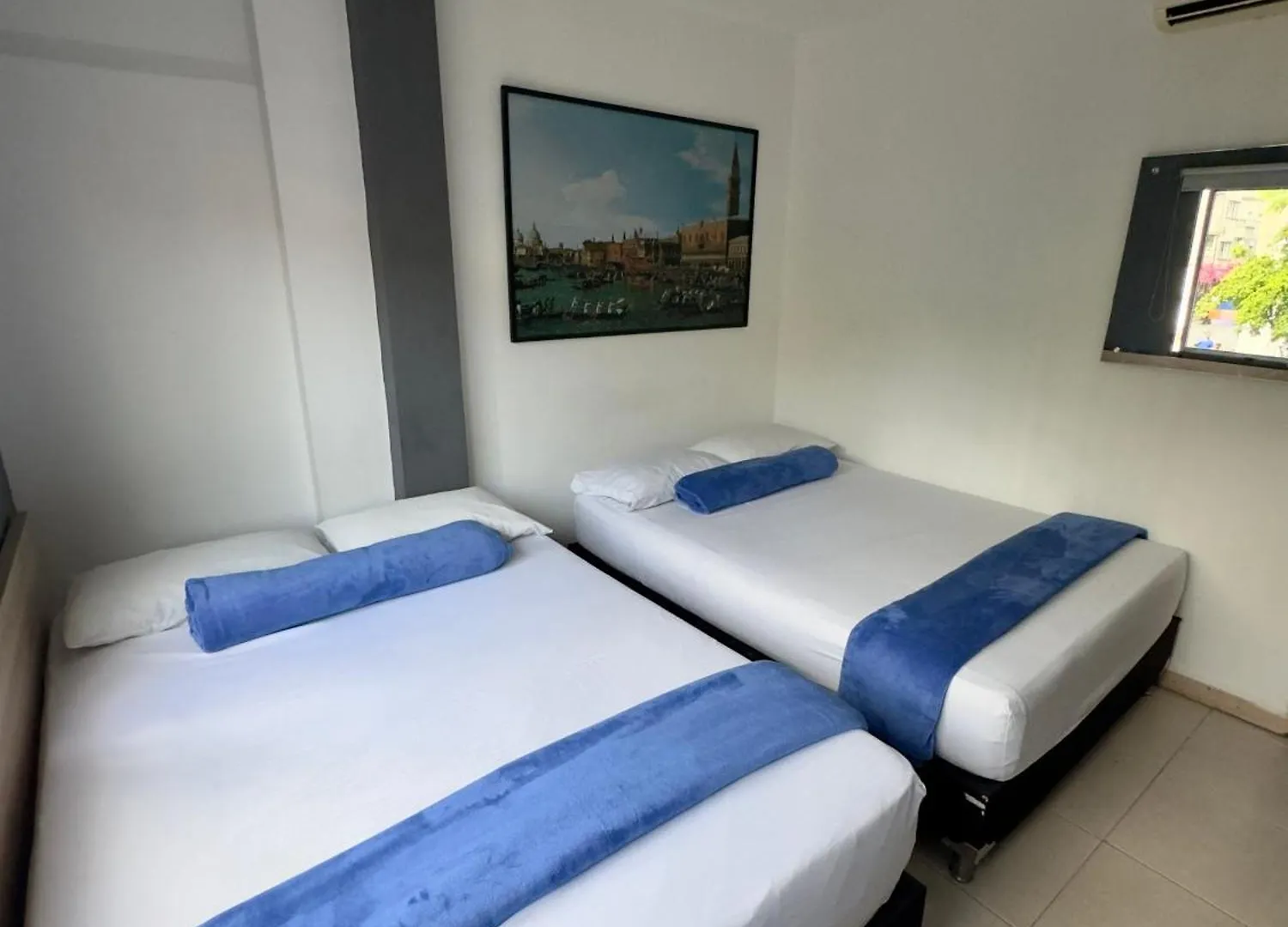 Hotel Medellin Central 3*,  Colombia